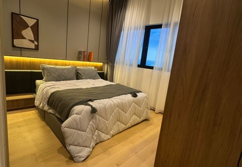 The Straits View DUO @ Permas Jaya - Brand New Luxury Apartment, FOR SALE !