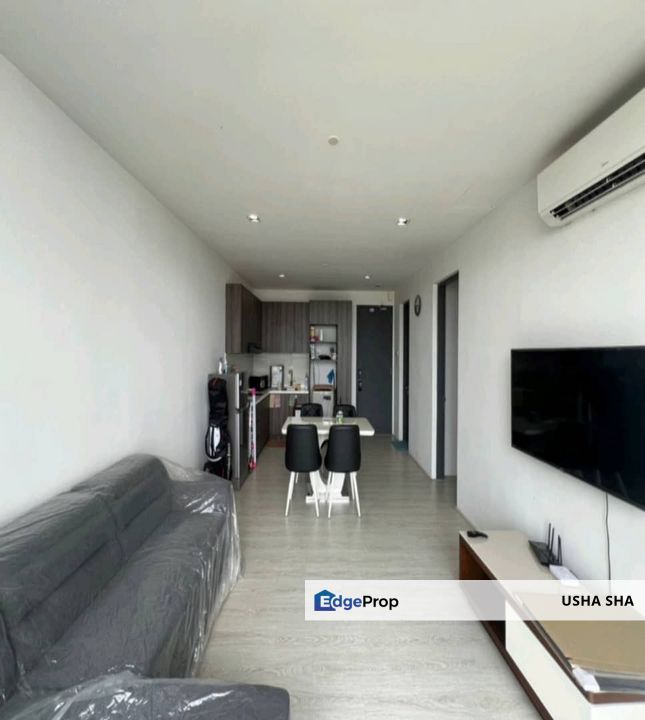 The Square @ One City - Furnished Service Residence, Freehold - Direct Access to NSK / One City Mall FOR SALE, Selangor, Subang Jaya