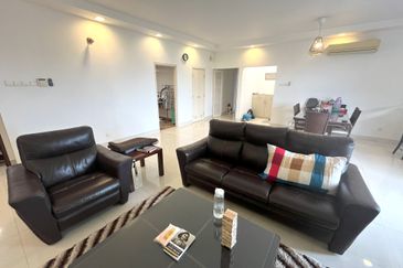 The Plaza Condominium