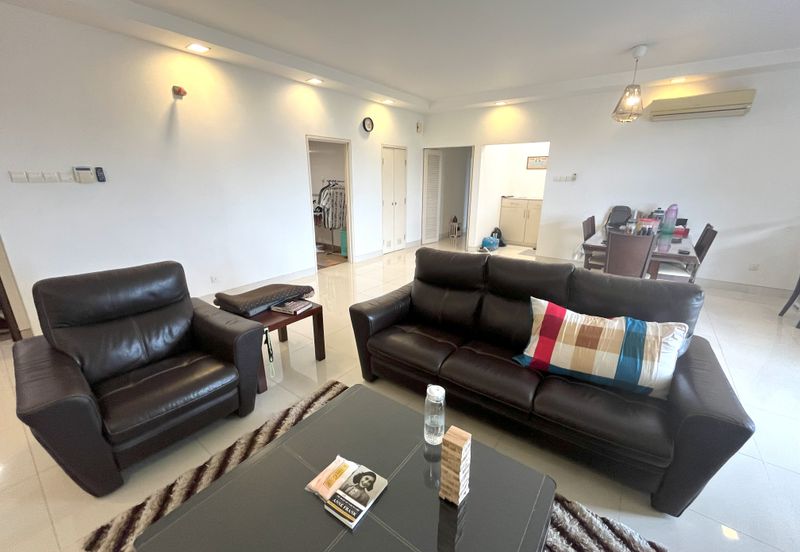 The Plaza Condominium