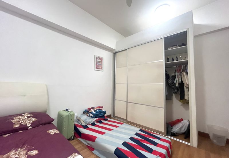 The Plaza Condominium