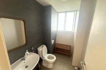 The Plaza Condominium