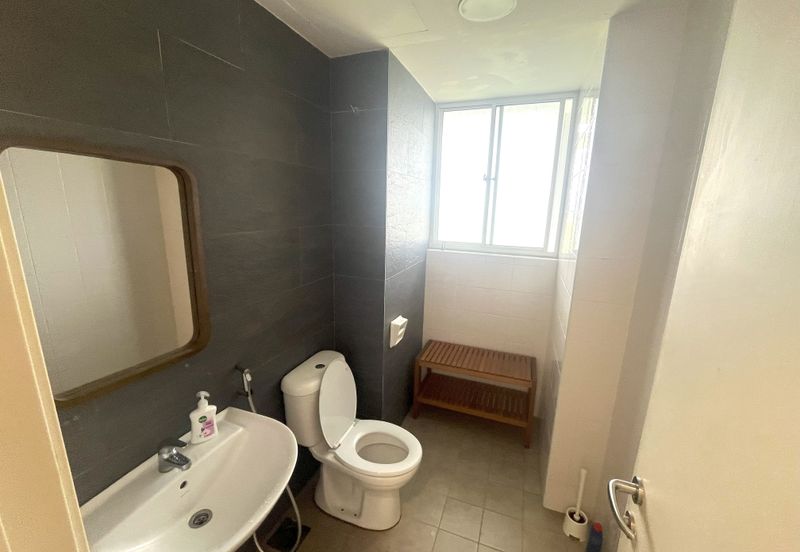 The Plaza Condominium