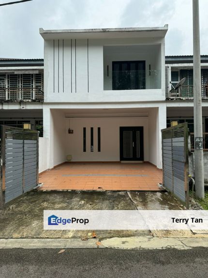 Taman Scientex Jaya / Double Storey Terrace House, Johor, Senai