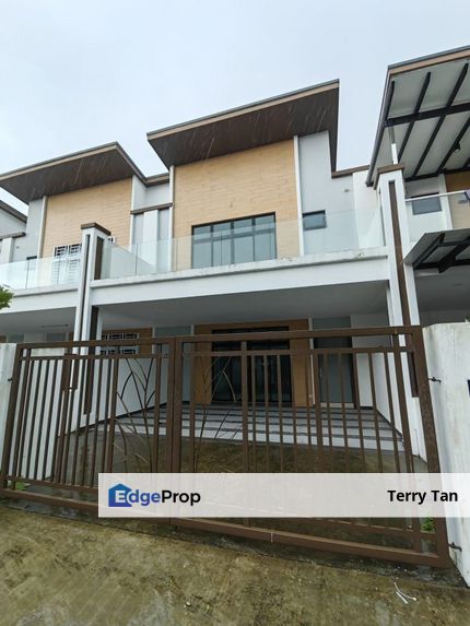 Bandar Cemerlang / Precinct D / Ulu Tiram / Double Storey Terrace House, Johor, Ulu Tiram