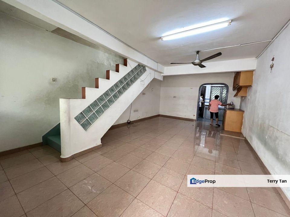 Taman Johor Jaya Double Storey Low Cost House for Sale @RM320,000 By ...