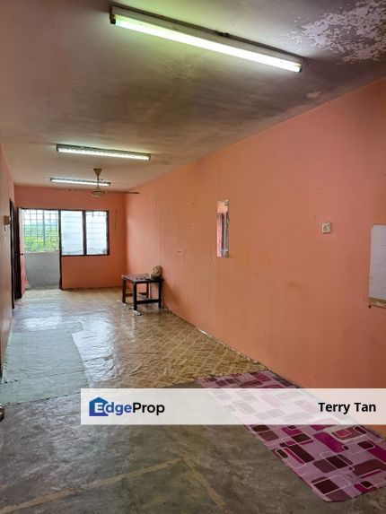 Flat Tasek 64 , Bandar Baru Seri Alam / 3 Bedroom / Low Cost Flat, Johor, Masai