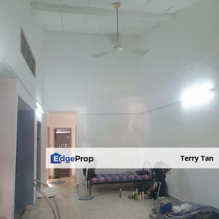 Taman Pelangi Single Storey Terrace House, Johor, Johor Bahru