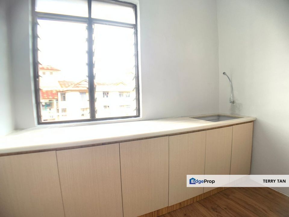 Pangsapuri Jentayu Kangkar Pulai Flat, Johor, Johor Bahru