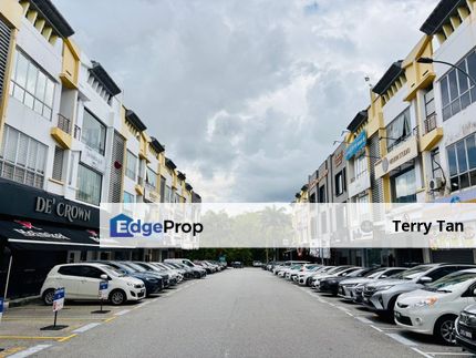 Taman Sutera Utama, Skudai 3 Storey Shop, Johor, Skudai