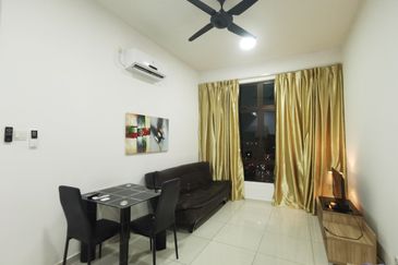 D'Summit Residences @ Kempas Utama