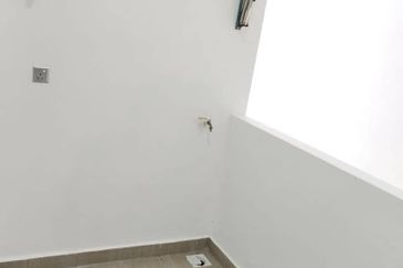 SKS Habitat Apartment, Larkin