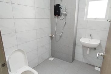 SKS Habitat Apartment, Larkin