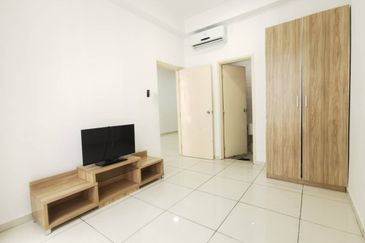 D'Summit Residences @ Kempas Utama