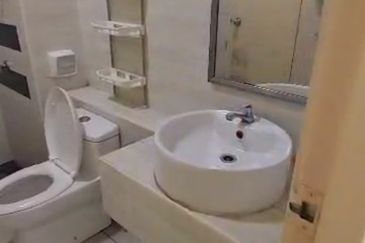 D'Summit Residences @ Kempas Utama