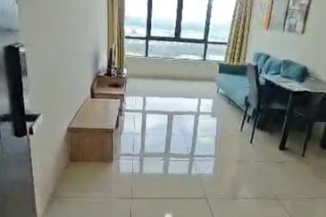 D'Summit Residences @ Kempas Utama