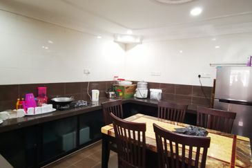 Taman Teluk Gedung Indah