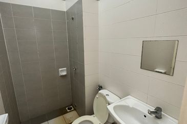 Setia Alam, Setia Damai 15