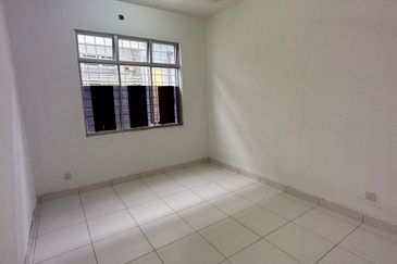 Setia Alam, Setia Damai 15