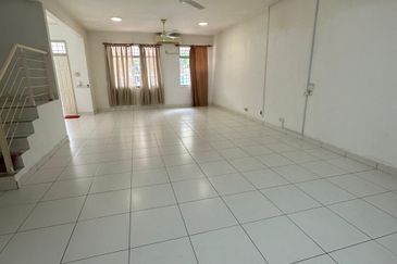 Setia Alam, Setia Damai 15