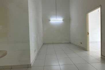 Setia Alam, Setia Damai 15