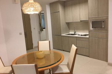 Maisson @ Platinum Apartment