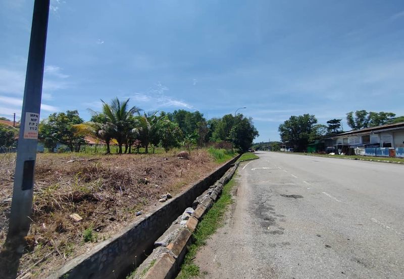 Nilai Converted Freehold Industrial Land For Sale
