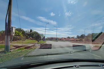 Nilai Converted Freehold Industrial Land For Sale