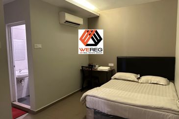 Port Klang 3 Storeys Shop with Hotel For Sale