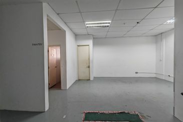 Bandar Bukit Tinggi 2 Landmark Office For Sale 