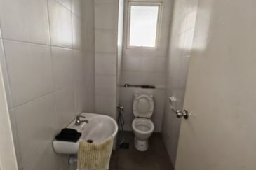 Bandar Bukit Tinggi 2 Landmark Office For Sale 