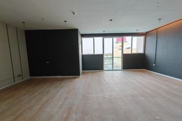 Bandar Bukit Tinggi 2 Landmark Office For Sale 