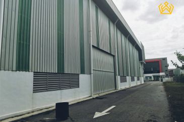 Putra Industrial Park