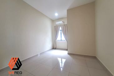 Scarlet @ Bandar Rimbayu