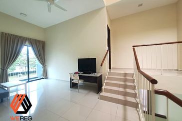 Scarlet @ Bandar Rimbayu