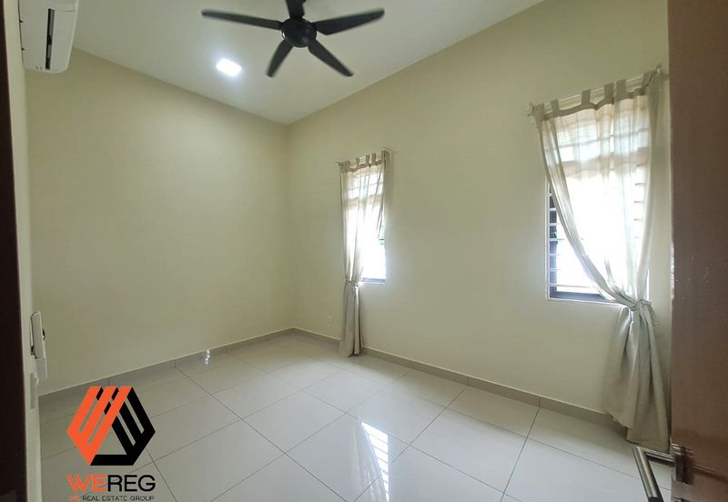 Scarlet @ Bandar Rimbayu