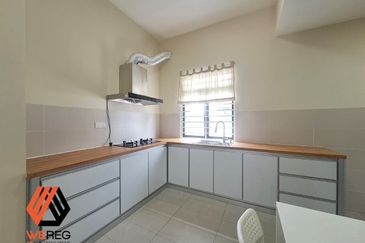 Scarlet @ Bandar Rimbayu