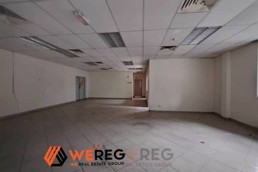 West Port, Pulau Indah