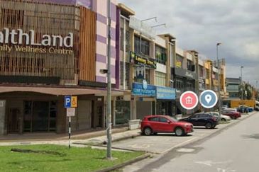 Botanic Mahogani 3 Storey Shop for Sale 