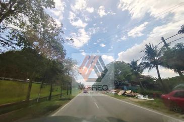 Kampung Bukit Lanchong Agricultural Land For Sale