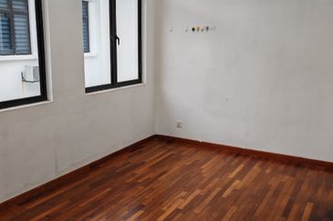 Edulis (Erythrina Series), Setia Alam