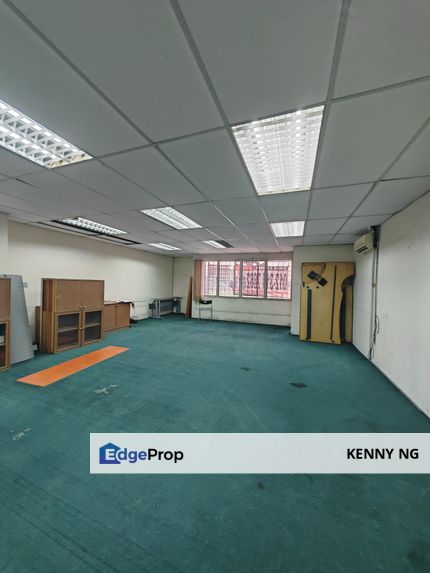 Bandar Bukit Tinggi 1 Shop Office 1st F For Sale , Selangor, Klang