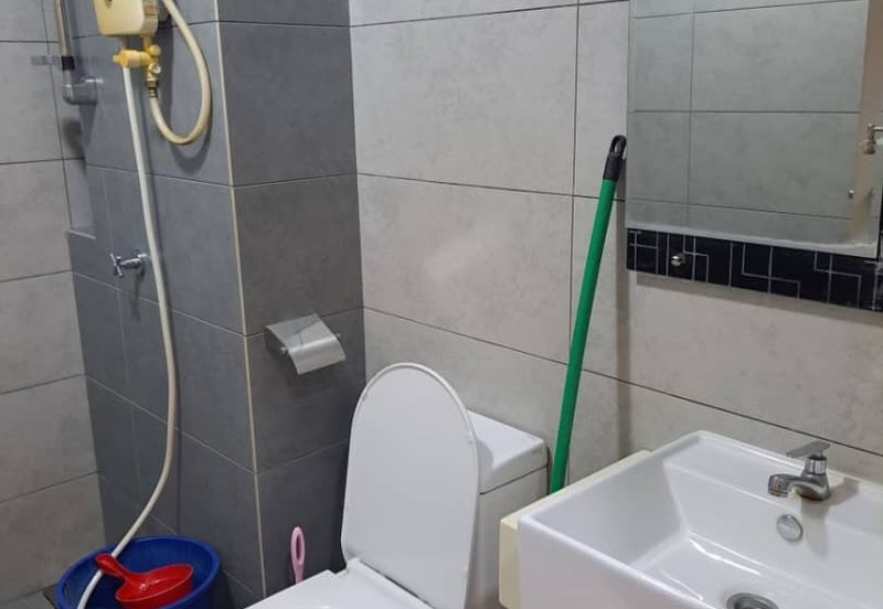 GM Remia Residence Semi- Furnished For Rent / Sale