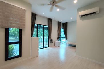 Periwinkle @ Bandar Rimbayu