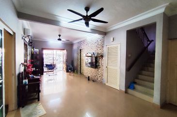 Canal Gardens, Kota Kemuning