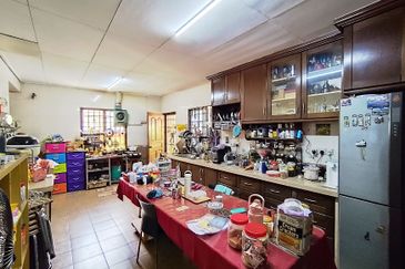 Canal Gardens, Kota Kemuning