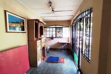 Canal Gardens, Kota Kemuning