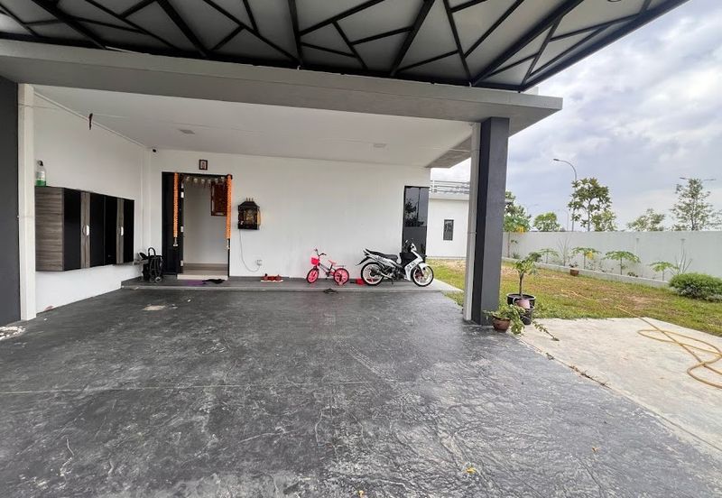 Lumira 2 by Sime Darby