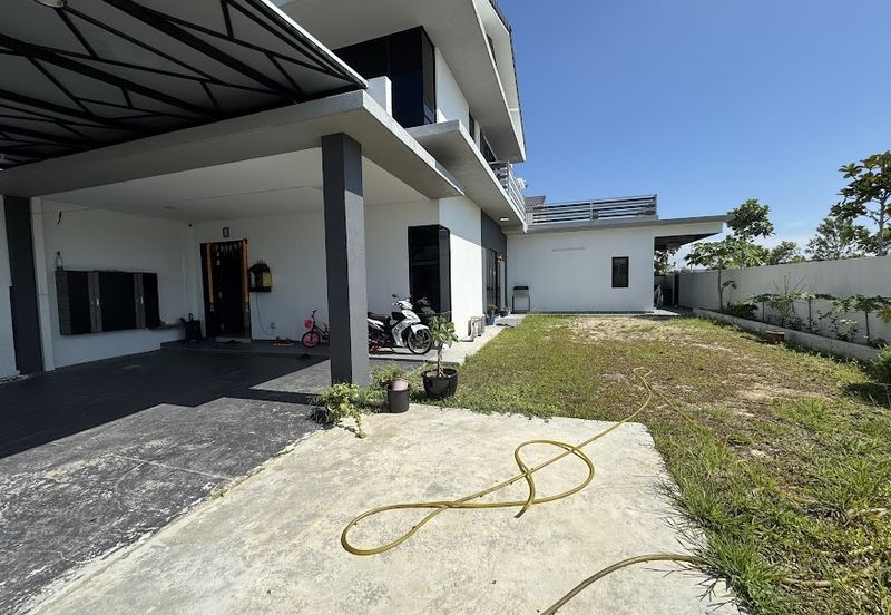 Lumira 2 by Sime Darby