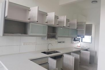 Lucent Residence @ twentyfive.7